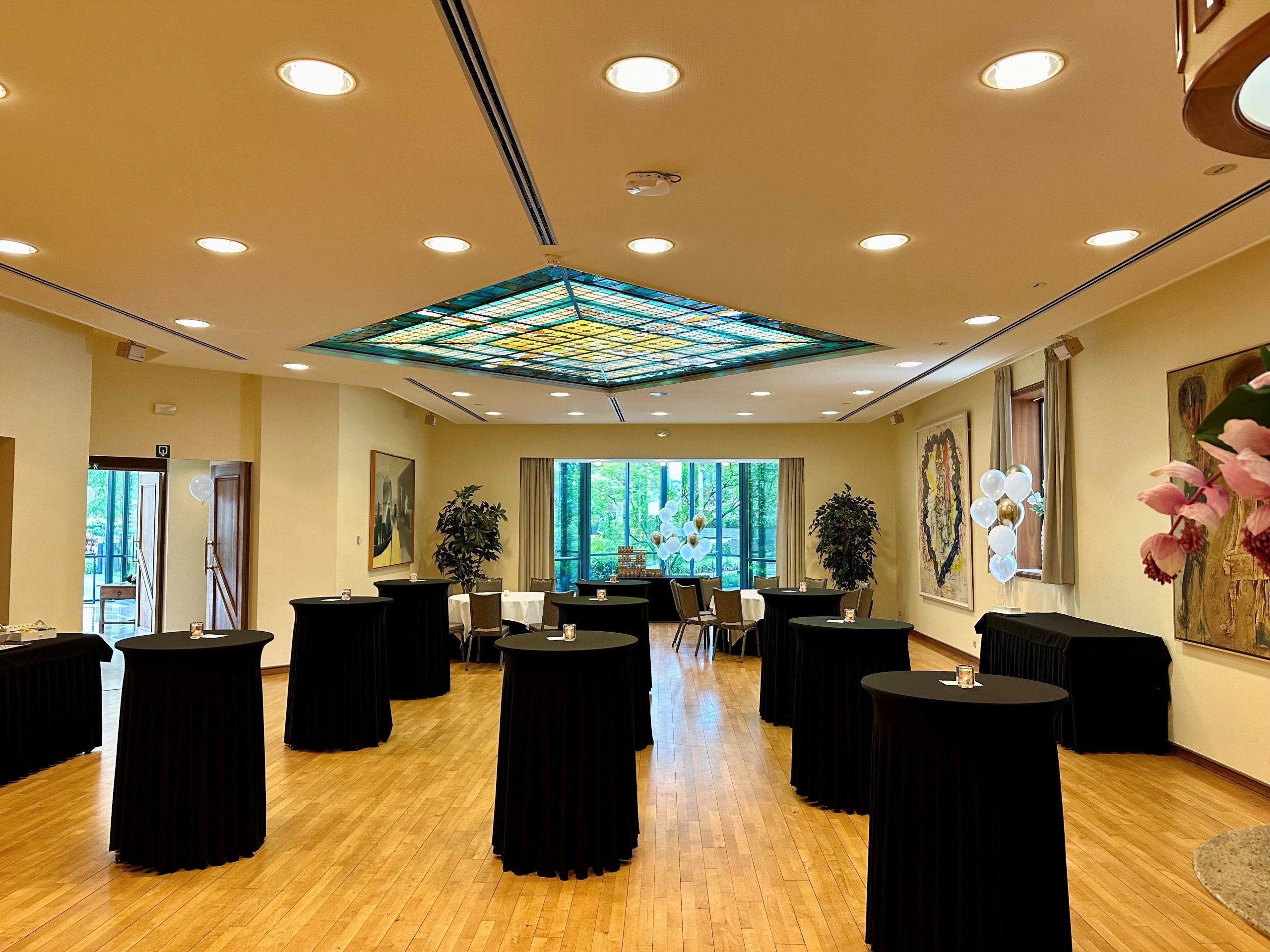 zaal huren met eigen drank en eten