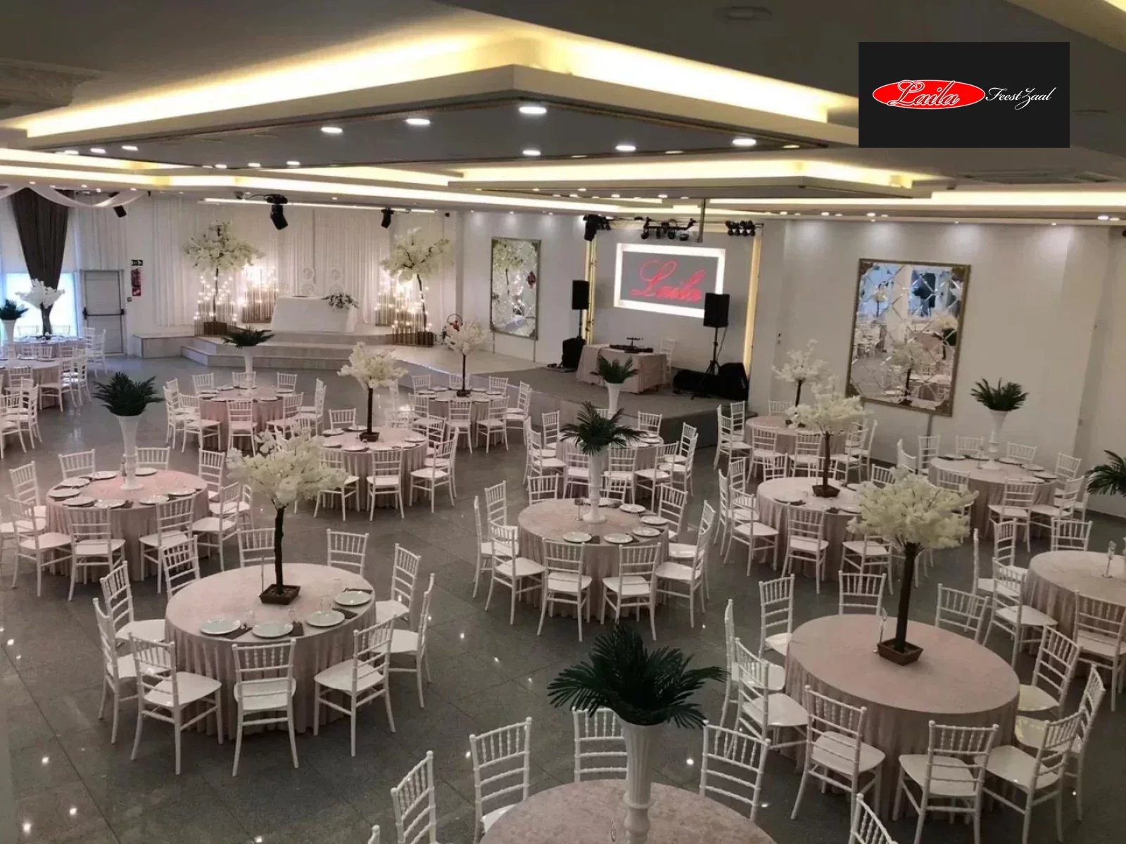 efsane feestzaal